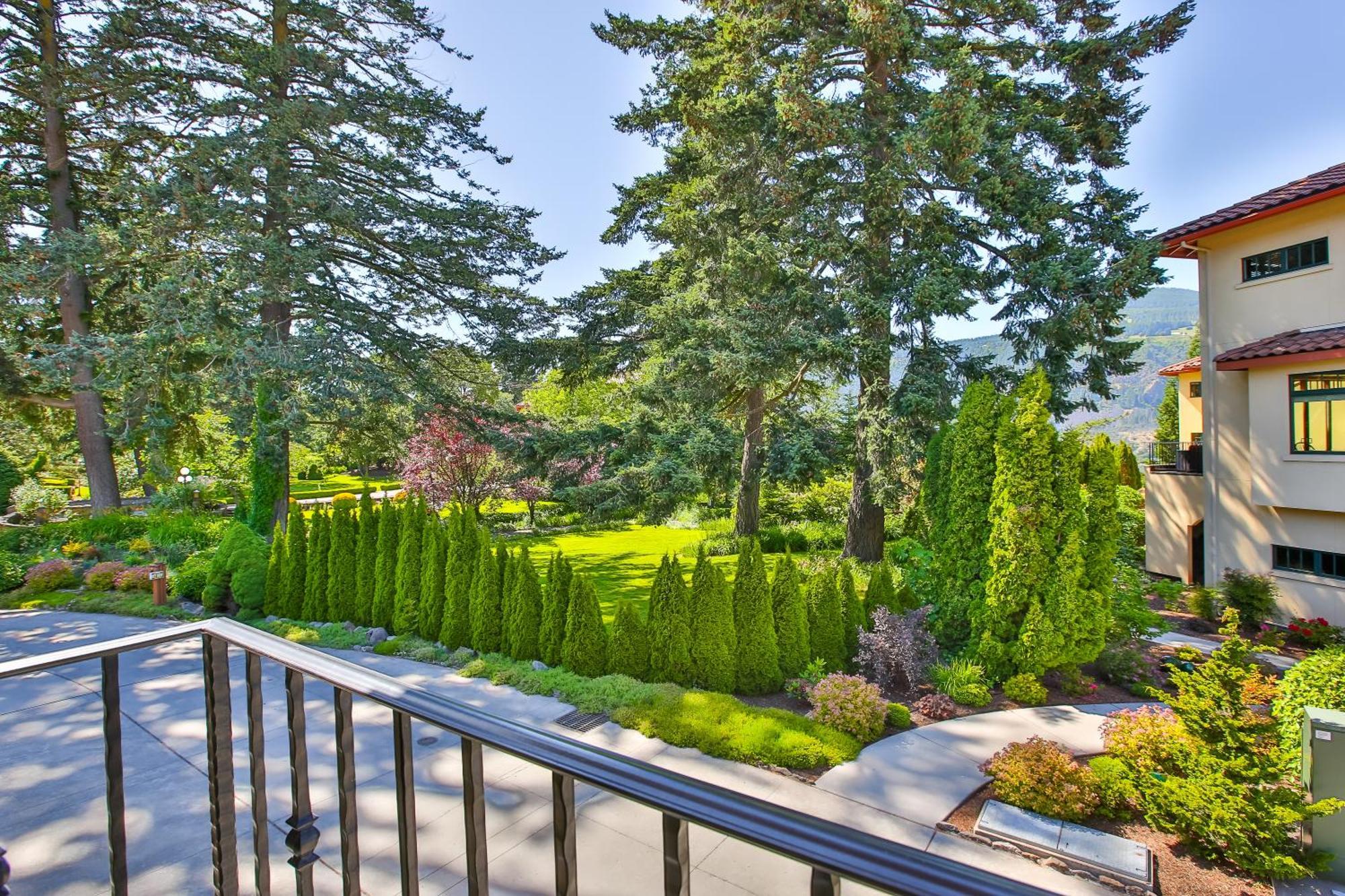 Columbia Cliff Villas Hood River Esterno foto