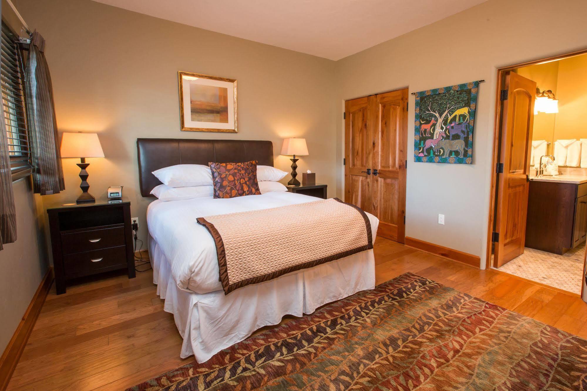 Columbia Cliff Villas Hood River Esterno foto