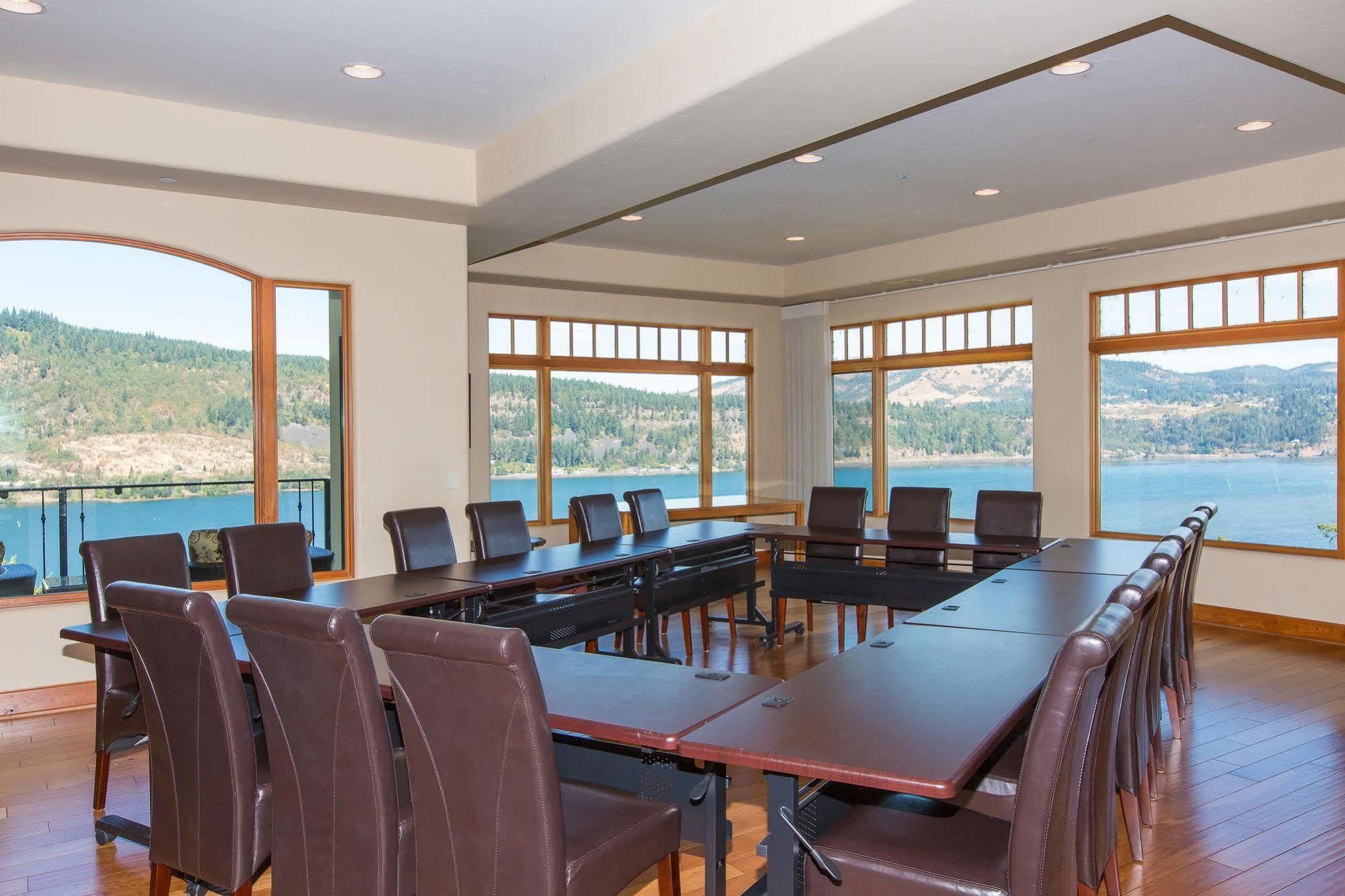 Columbia Cliff Villas Hood River Esterno foto